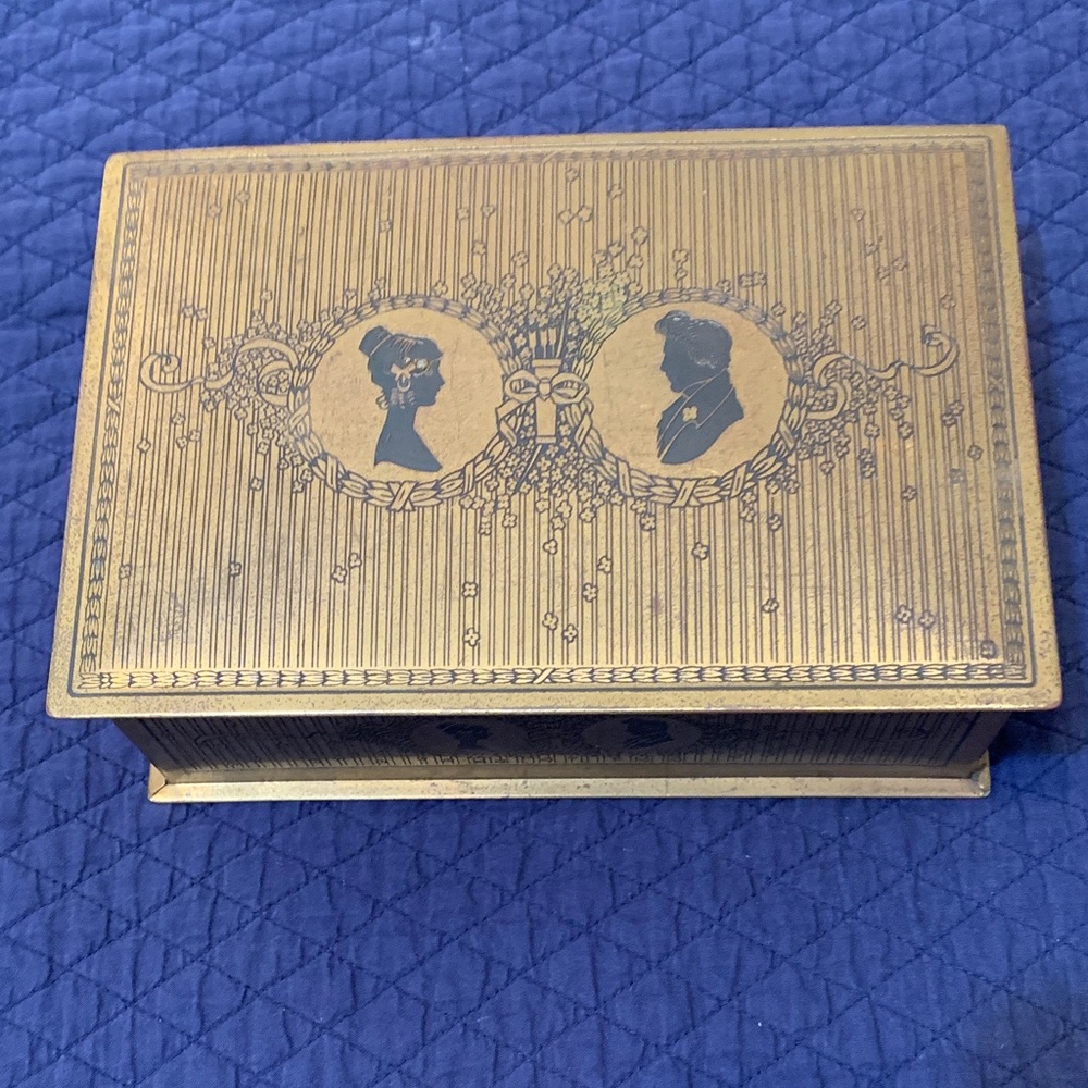 Vintage/Antique Gold Decorative Box